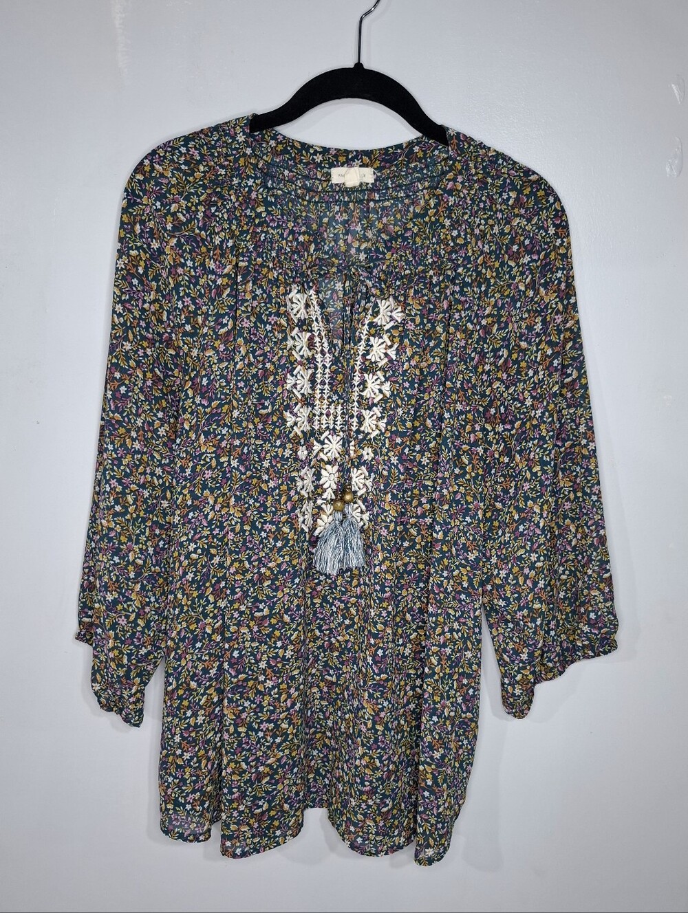 Mason & Belle Embroidered Floral Long-Sleeve Peasant Tunic Top Sz 2X Tassel